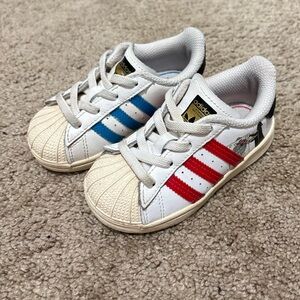 Star Wars! Adidas Kids Sneakers - White with Red and Blue Accents toddler size 6